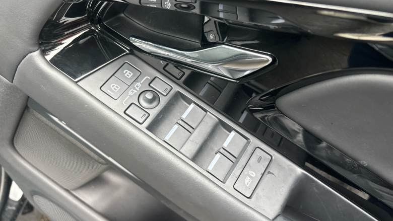 Land Rover Range Rover Evoque 2.0 D200 Dynamic HSE 5dr Auto Diesel Hatchback